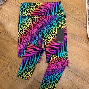 NWT, K Deer multi skin print in sneaker length